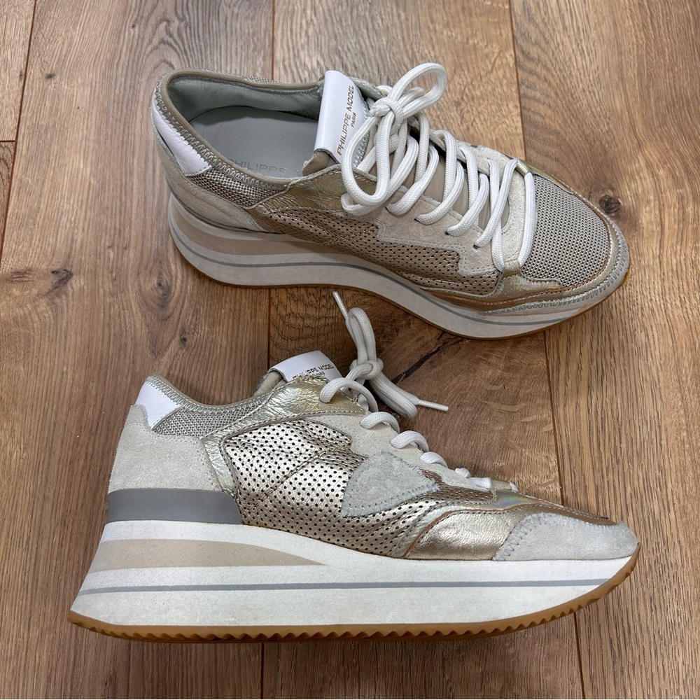 Philippe Model triomphe platform sneaker in gold / neutrals - Size 35